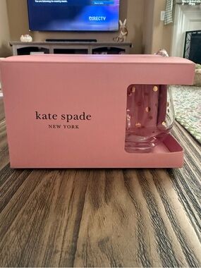 kate spade Larabee Dot Gold 4-piece Crystal by Lenox Stemless Wine Glasses.